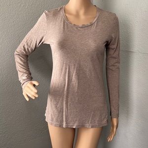 3/$15💥 Women’s Long Sleeve Tee